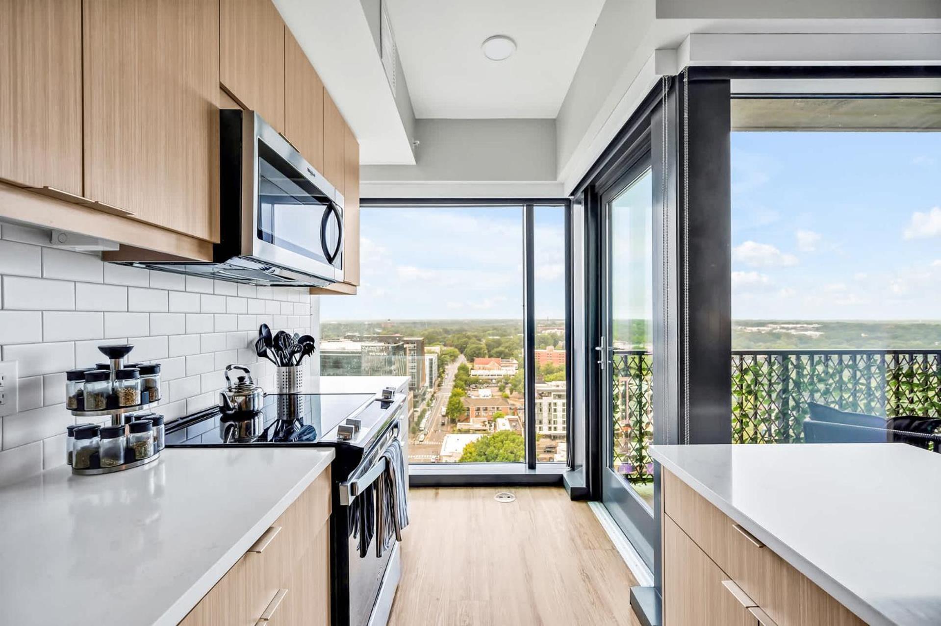 High-Rise Apt Raleigh Free Parking & Sunset View 1 Exterior photo